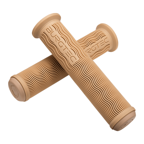 BURGTEC The Bartender Pro Vero Sandler Signature Grip - Hero Dirt
