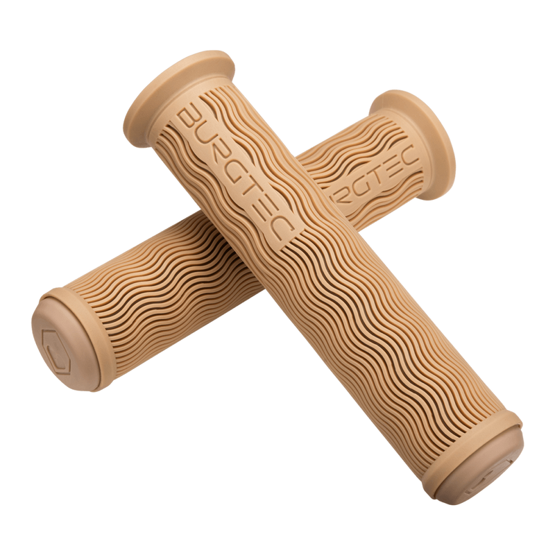 BURGTEC The Bartender Pro Vero Sandler Signature Grip - Hero Dirt