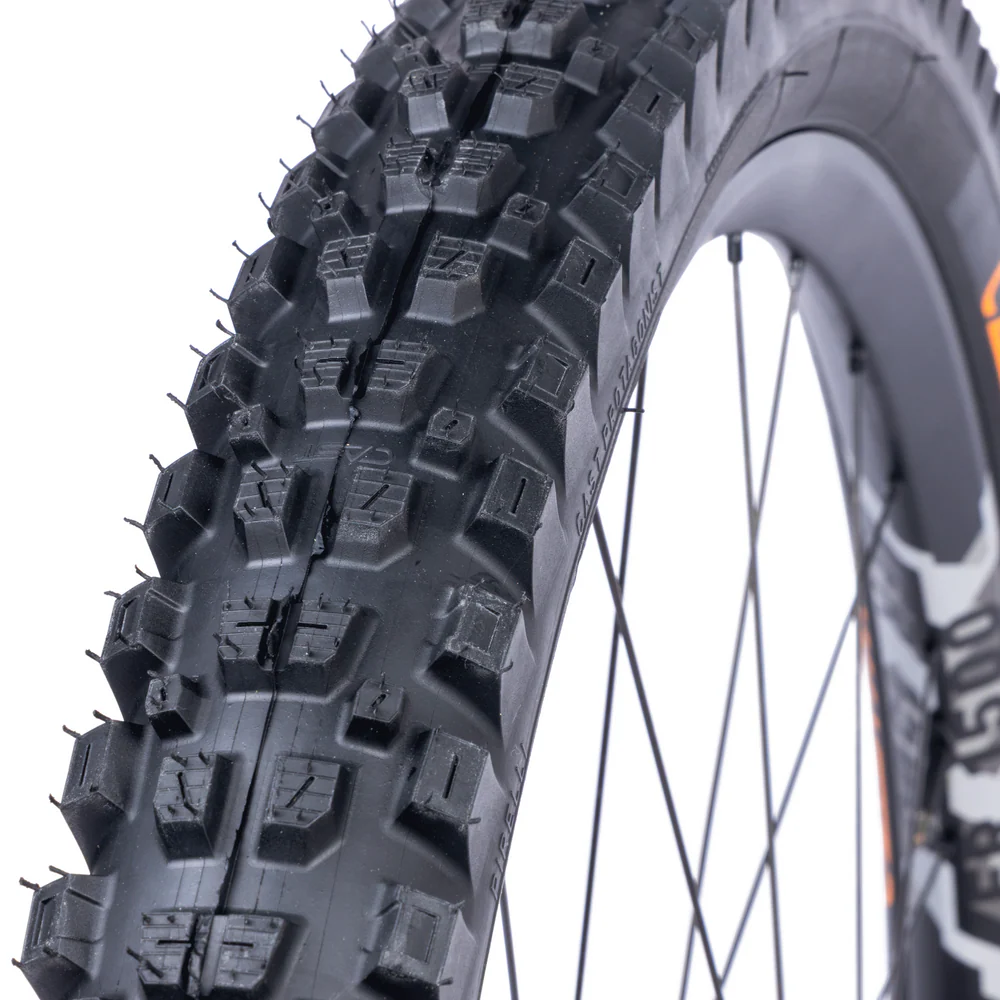 PIRELLI CAST Protagonist DualWall 29 x 2.4 Black TLR Tire