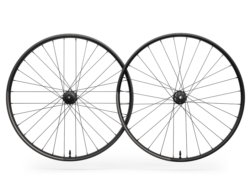 OQUO MC32LTD MS SET ANTHRACITE