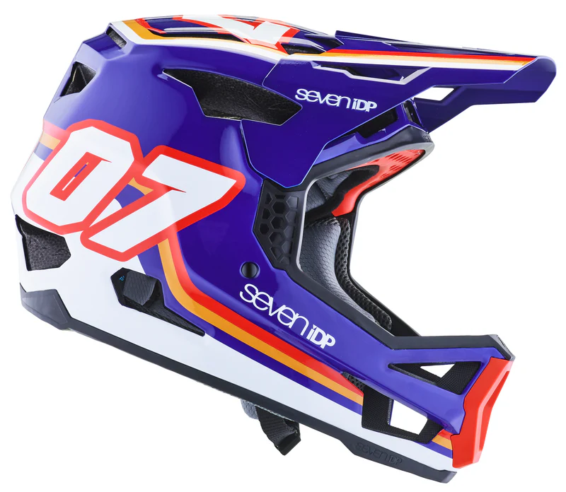 7iDP MTB PROTECTION Project 23 Carbon Helmet Rally M/L